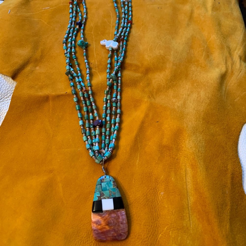 Vintage Navajo TURQUOISE & Heishe necklace  with reversible shell pendant